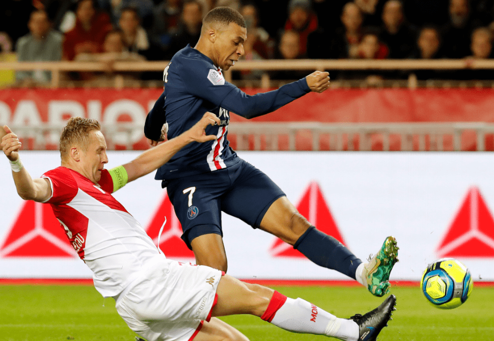 集结日法甲传出新动向，摩纳哥止住颓势，管理层表态——质疑声仍在，更衣室氛围转暖的简单介绍