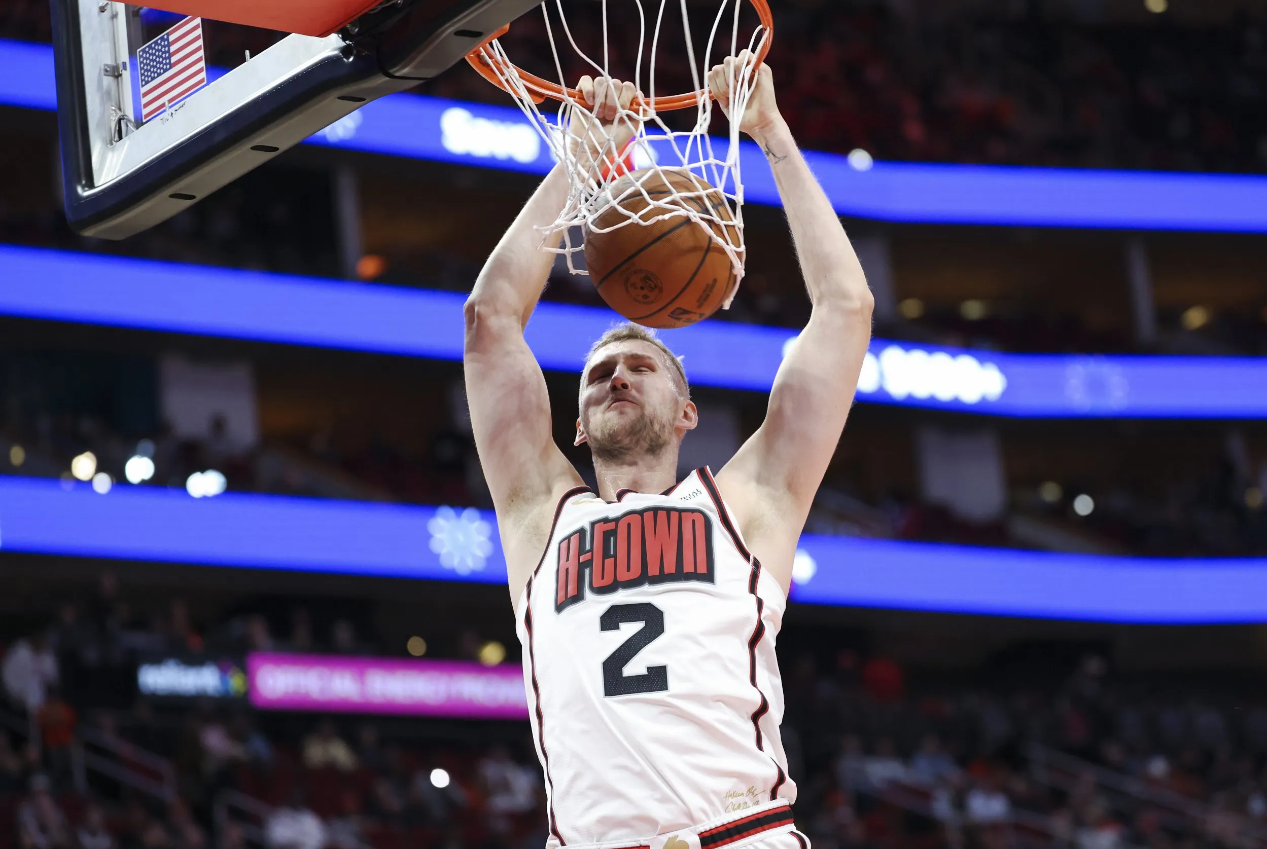  休斯敦火箭训练开放日，今夜止住颓势引欢呼，法国杯在即，轮换策略成焦点