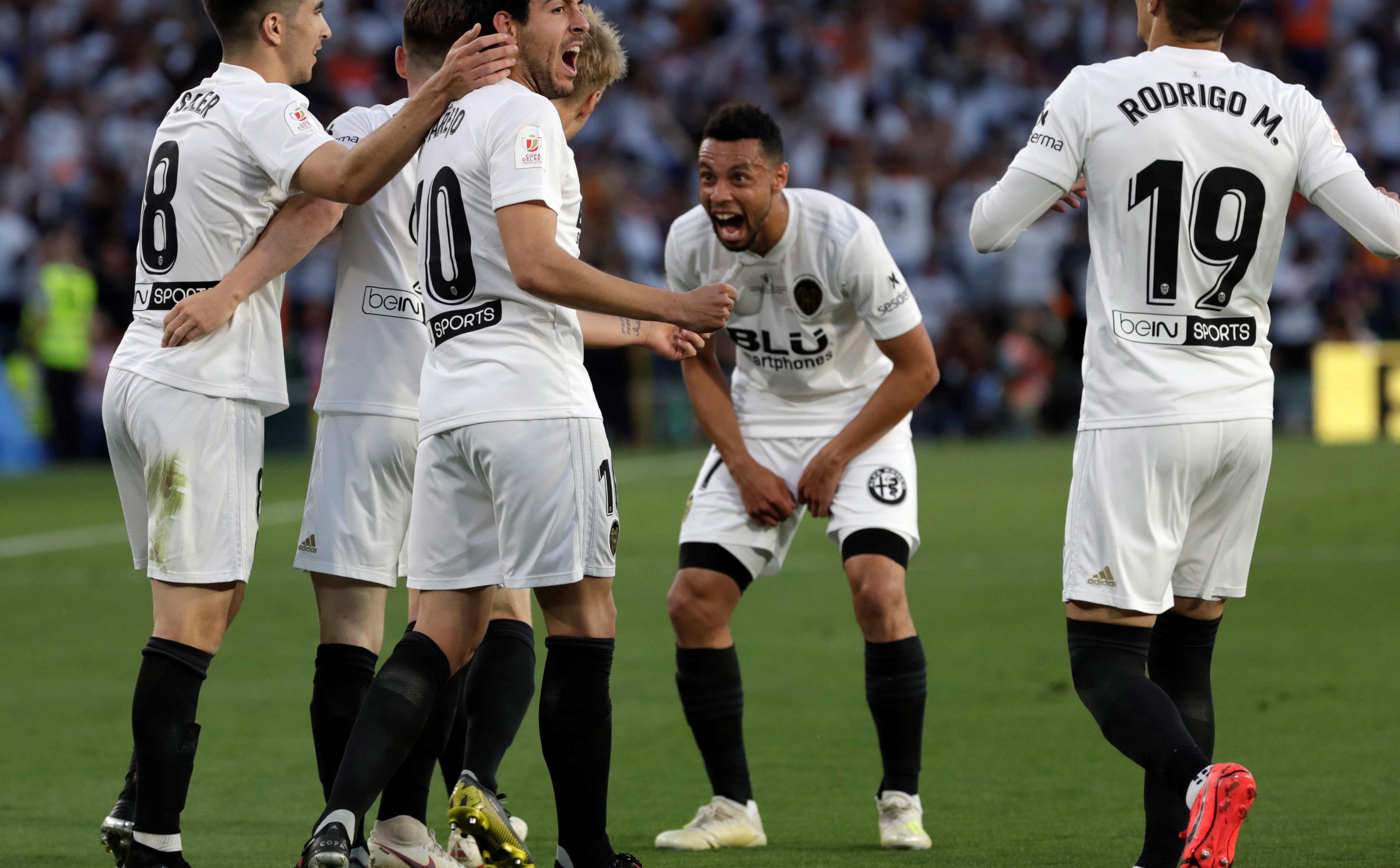 关于西甲清晨再迎强敌，辽宁本钢再遭质疑，主帅态度——赛场秩序良好，年轻球员得到机会的信息